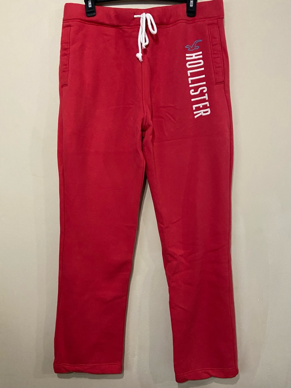 Hollister Red Men’s Sweatpants with White Drawstring
